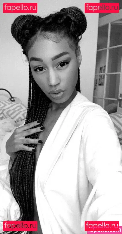 Nia Simone Onlyfans Photo Gallery 