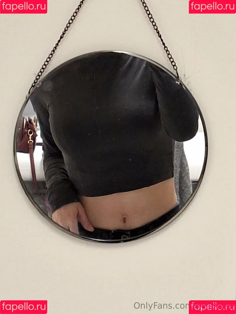 yulipurrr Onlyfans Photo Gallery 