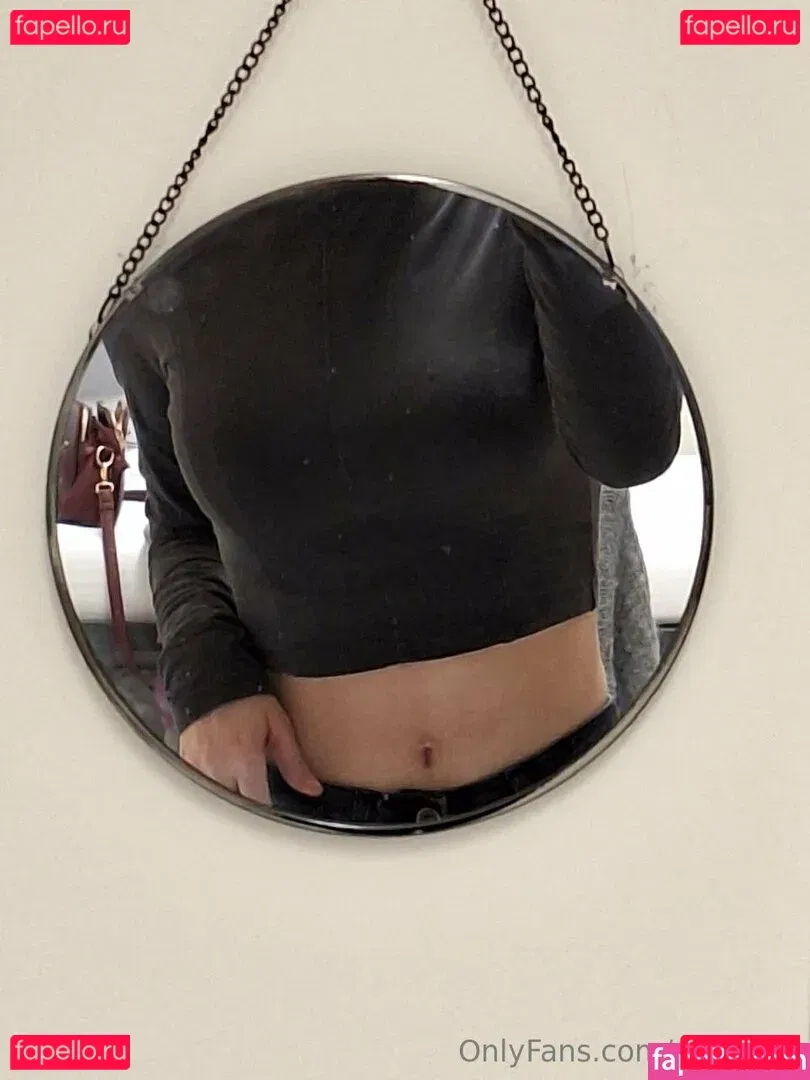 yulipurrr Onlyfans Photo Gallery 