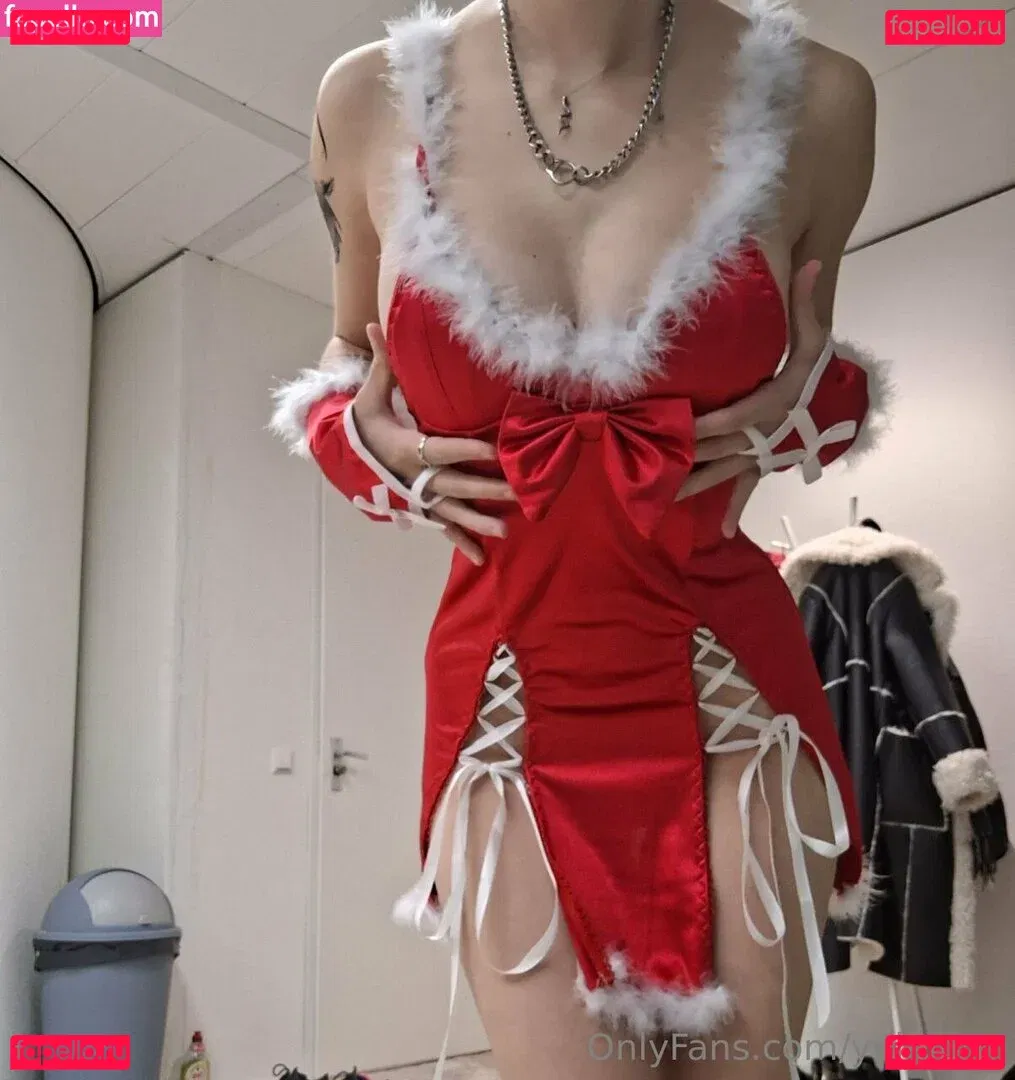 yulipurrr Onlyfans Photo Gallery 