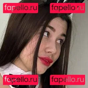 yulipurrr Onlyfans Photo Gallery 