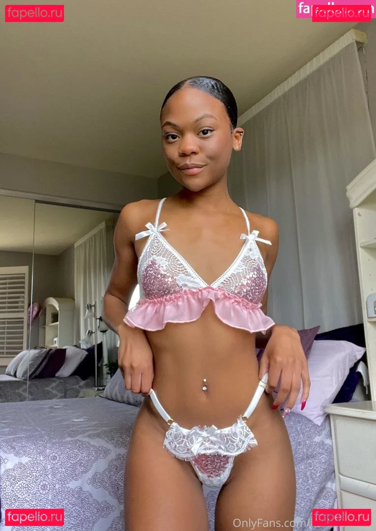 karliebaby_k Onlyfans Photo Gallery 