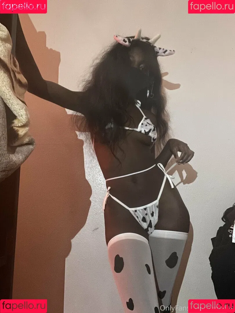 jam.bee Onlyfans Photo Gallery 