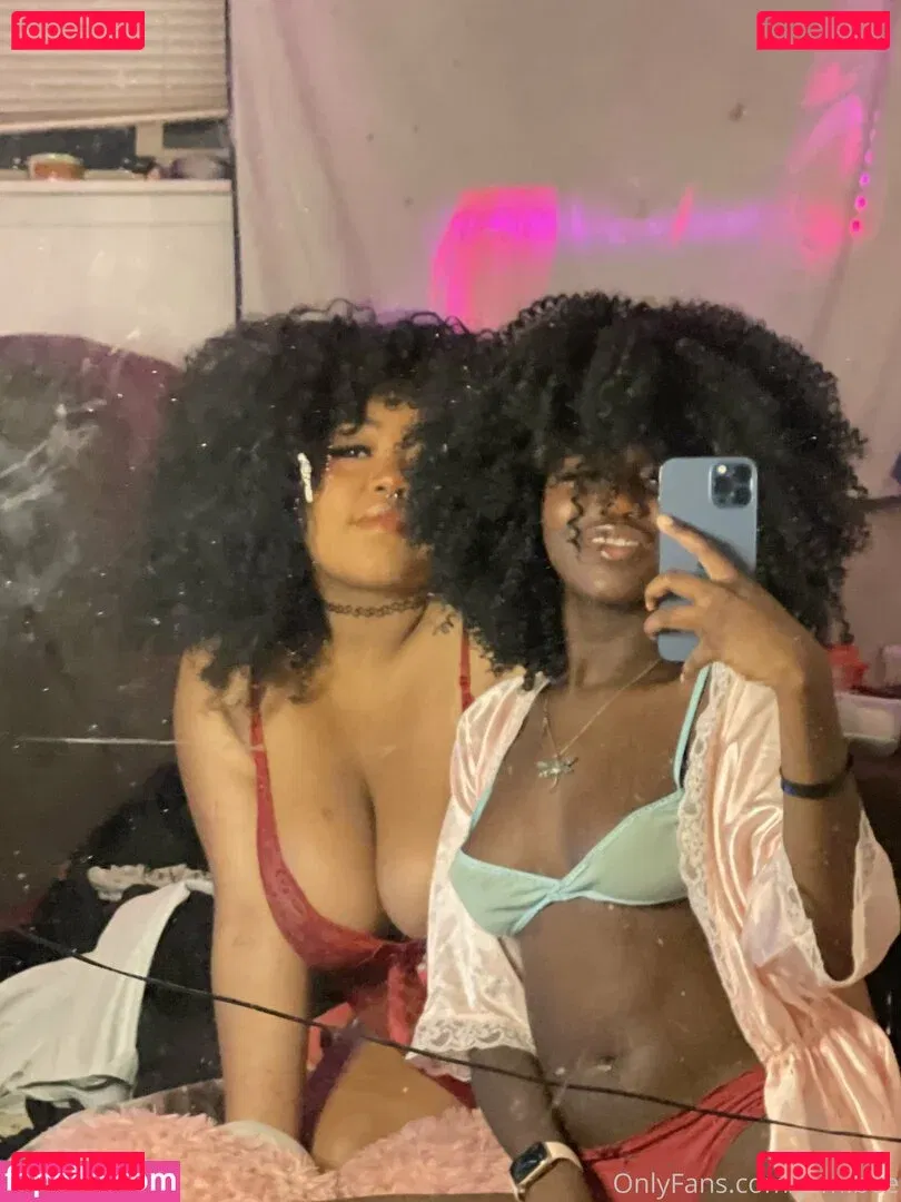 jam.bee Onlyfans Photo Gallery 