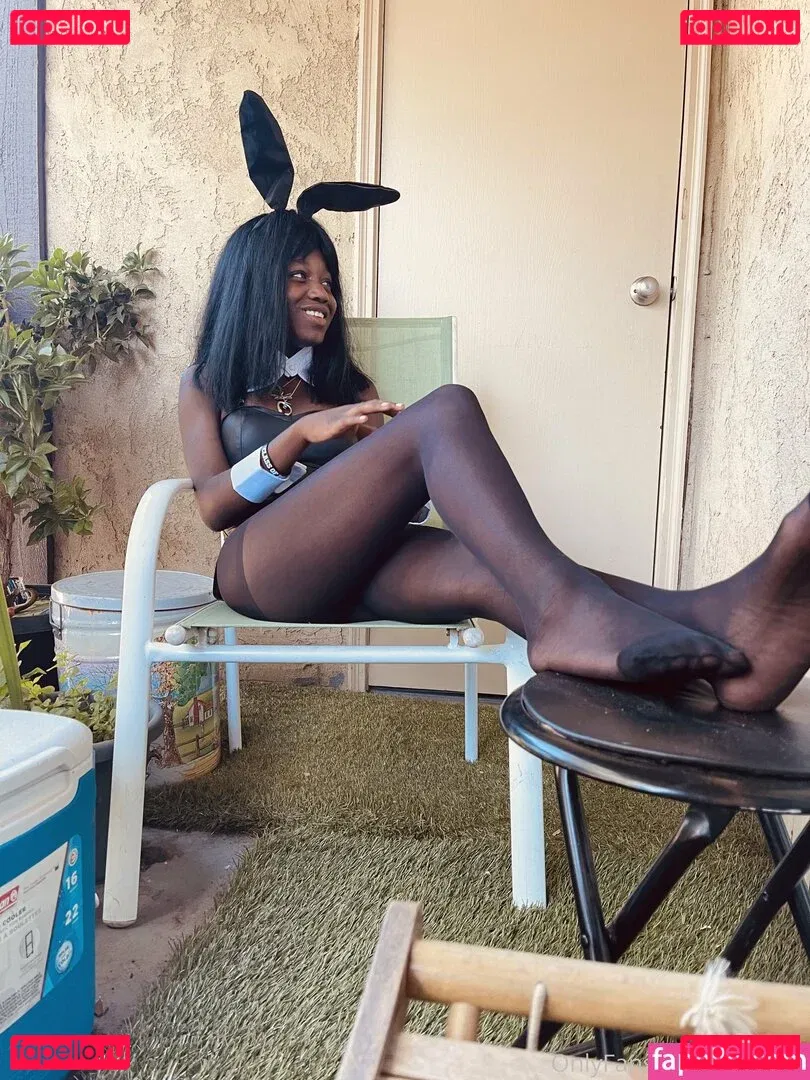 jam.bee Onlyfans Photo Gallery 