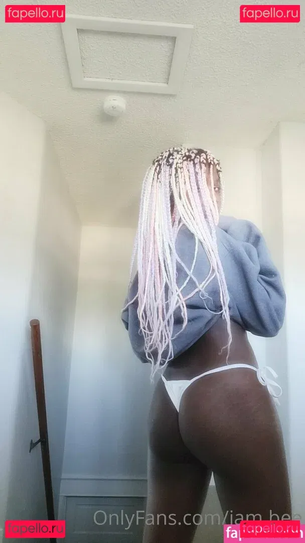 jam.bee Onlyfans Photo Gallery 