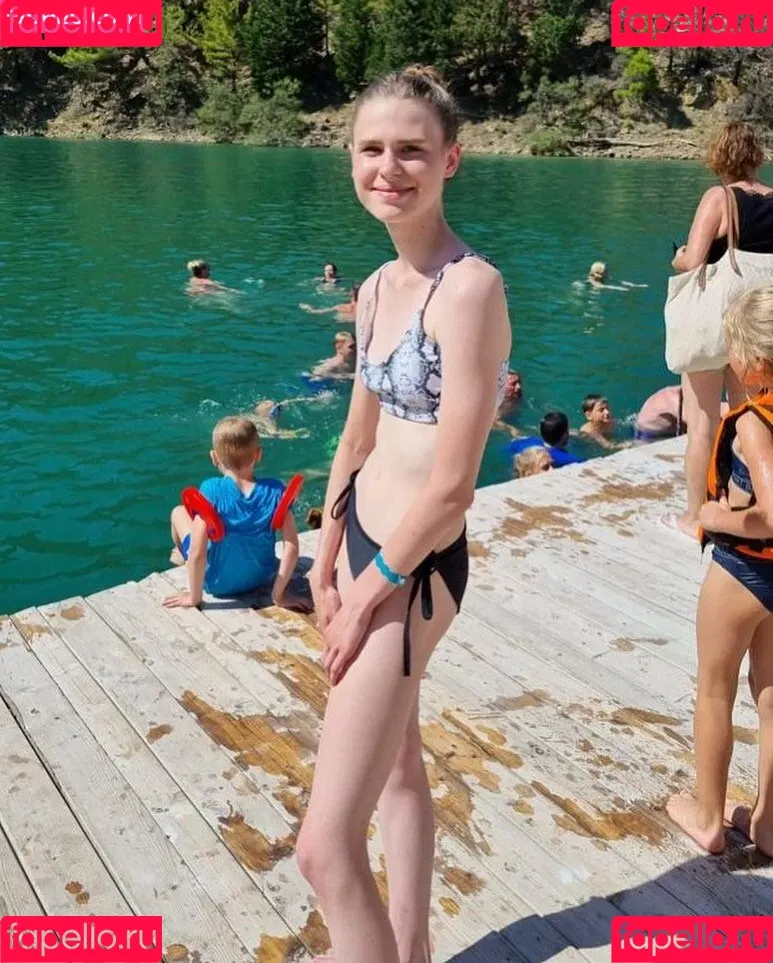 Sxrxhlea Onlyfans Photo Gallery 