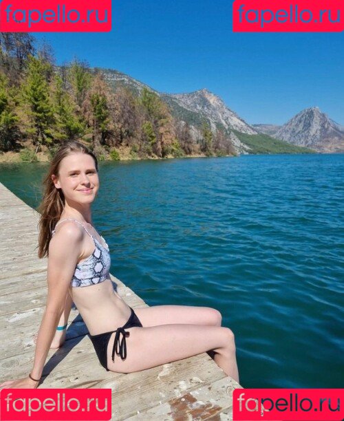 Sxrxhlea Onlyfans Photo Gallery 