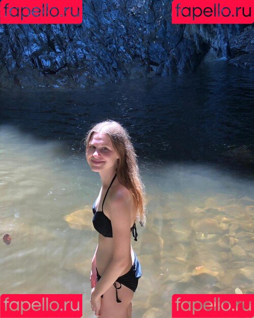 Sxrxhlea Onlyfans Photo Gallery 