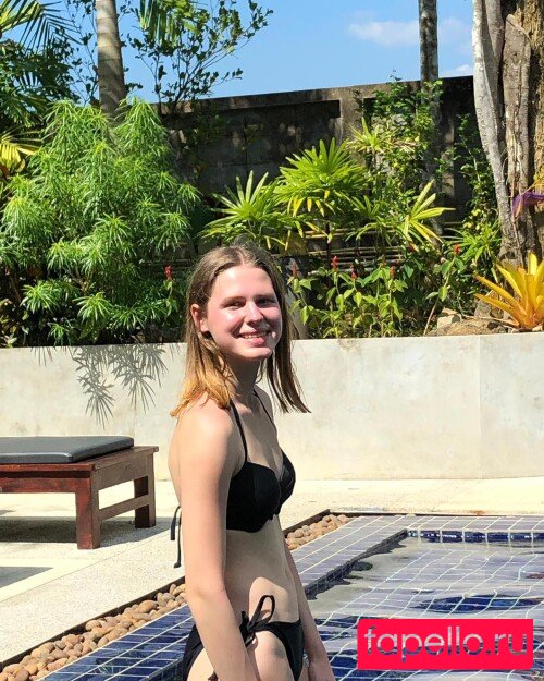 Sxrxhlea Nude Onlyfans Photo 4