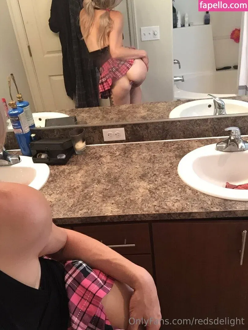 RedsDelight Onlyfans Photo Gallery 