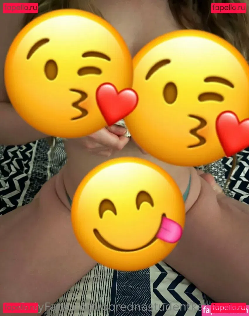 porednastudentkamarusa Onlyfans Photo Gallery 