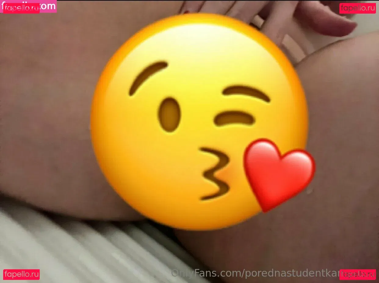 porednastudentkamarusa Onlyfans Photo Gallery 