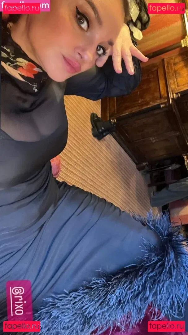 Gizzi Erskine Onlyfans Photo Gallery 