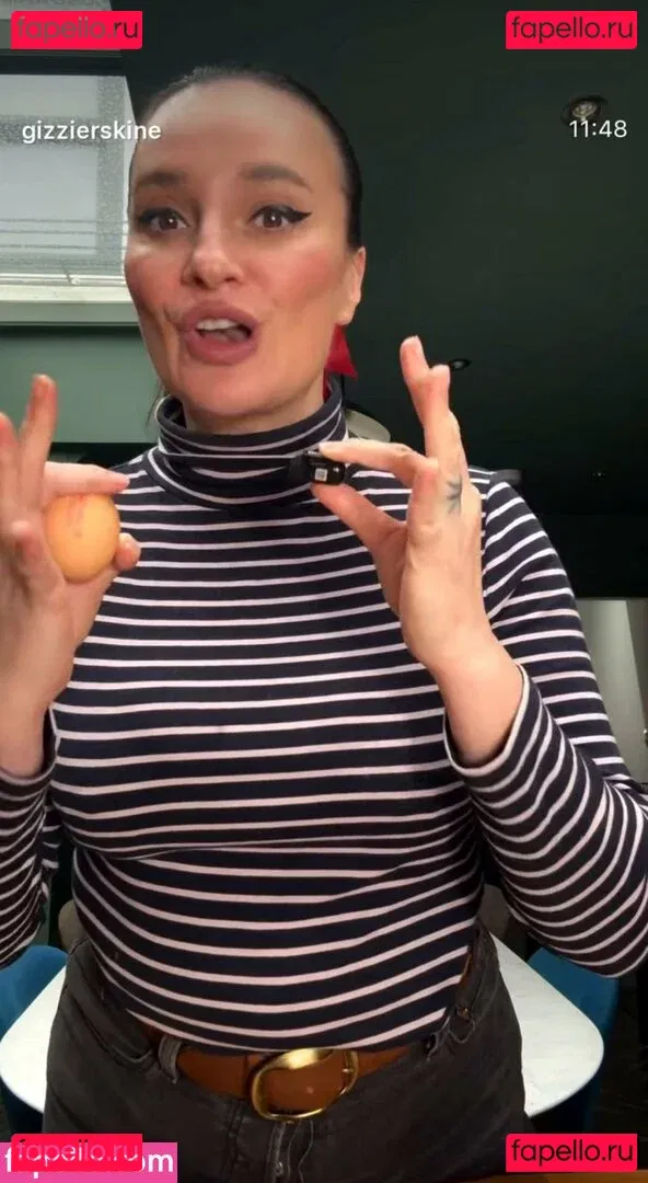 Gizzi Erskine Onlyfans Photo Gallery 