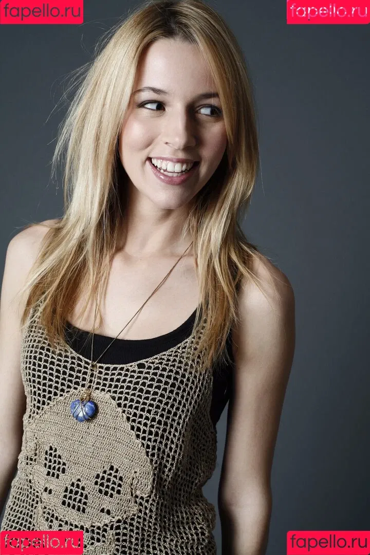Alona Tal Onlyfans Photo Gallery 