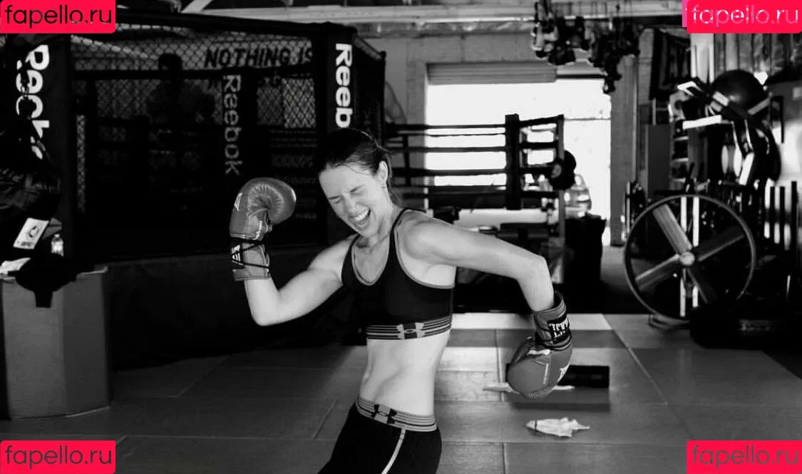 Alona Tal Onlyfans Photo Gallery 