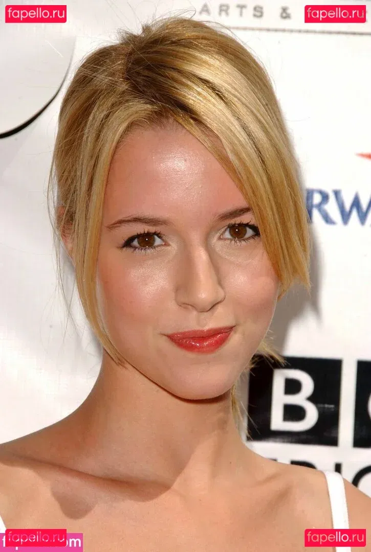 Alona Tal Onlyfans Photo Gallery 