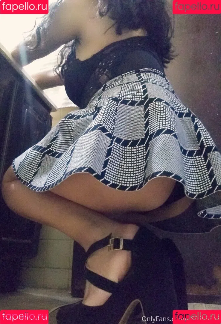 u.u_alexa Onlyfans Photo Gallery 