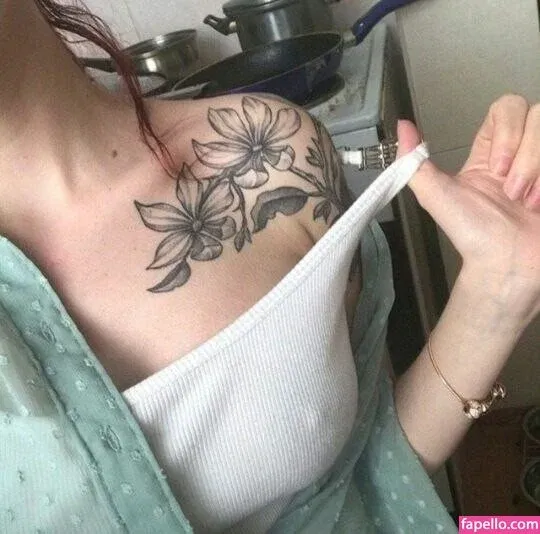 denlyasha Onlyfans Photo Gallery 