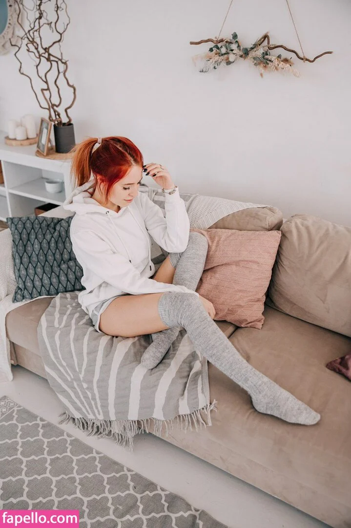 denlyasha Onlyfans Photo Gallery 