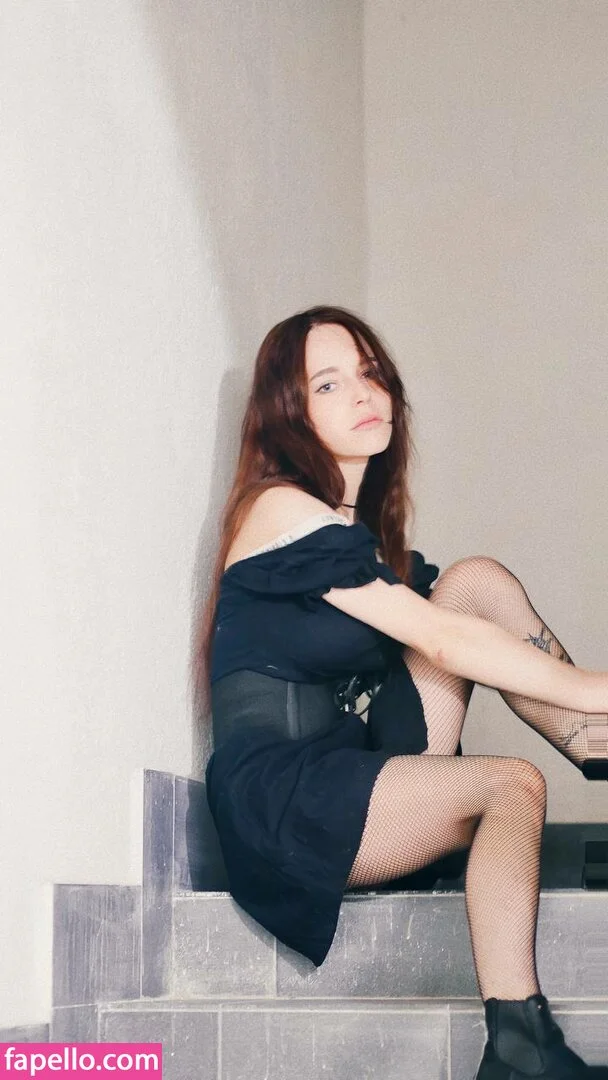 denlyasha Onlyfans Photo Gallery 