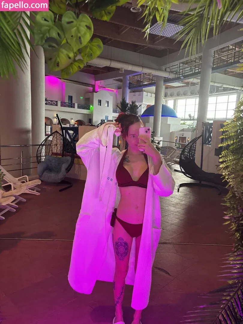 denlyasha Onlyfans Photo Gallery 