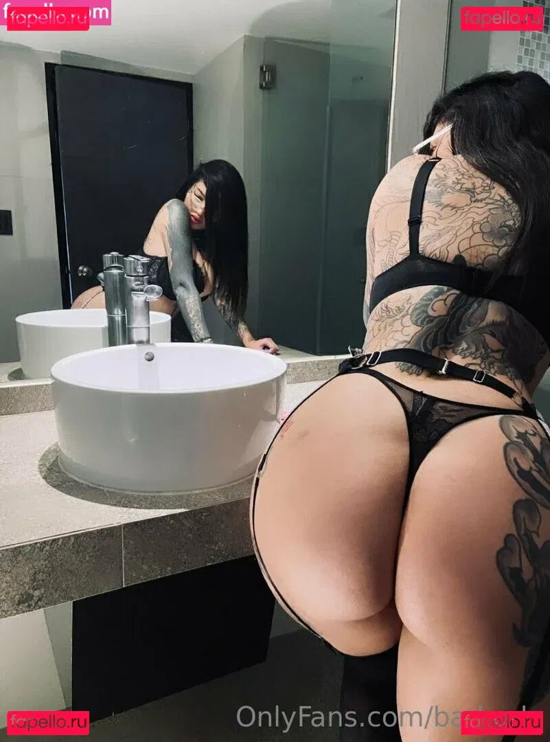 bad.grl_ Onlyfans Photo Gallery 