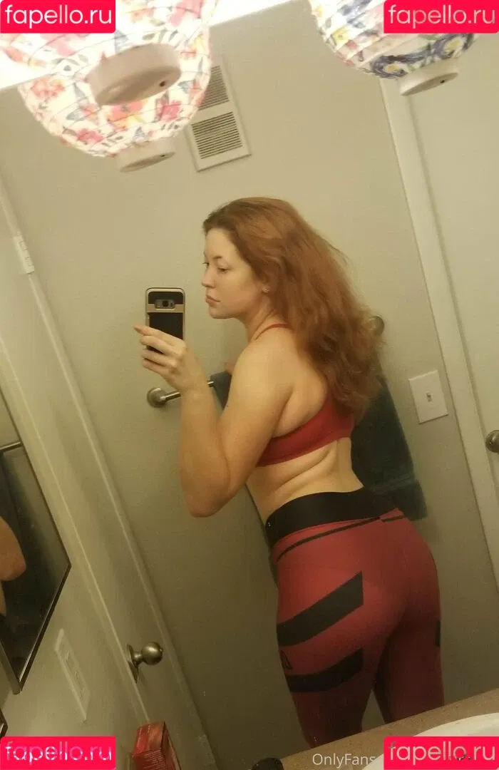 kellykirstein Onlyfans Photo Gallery 