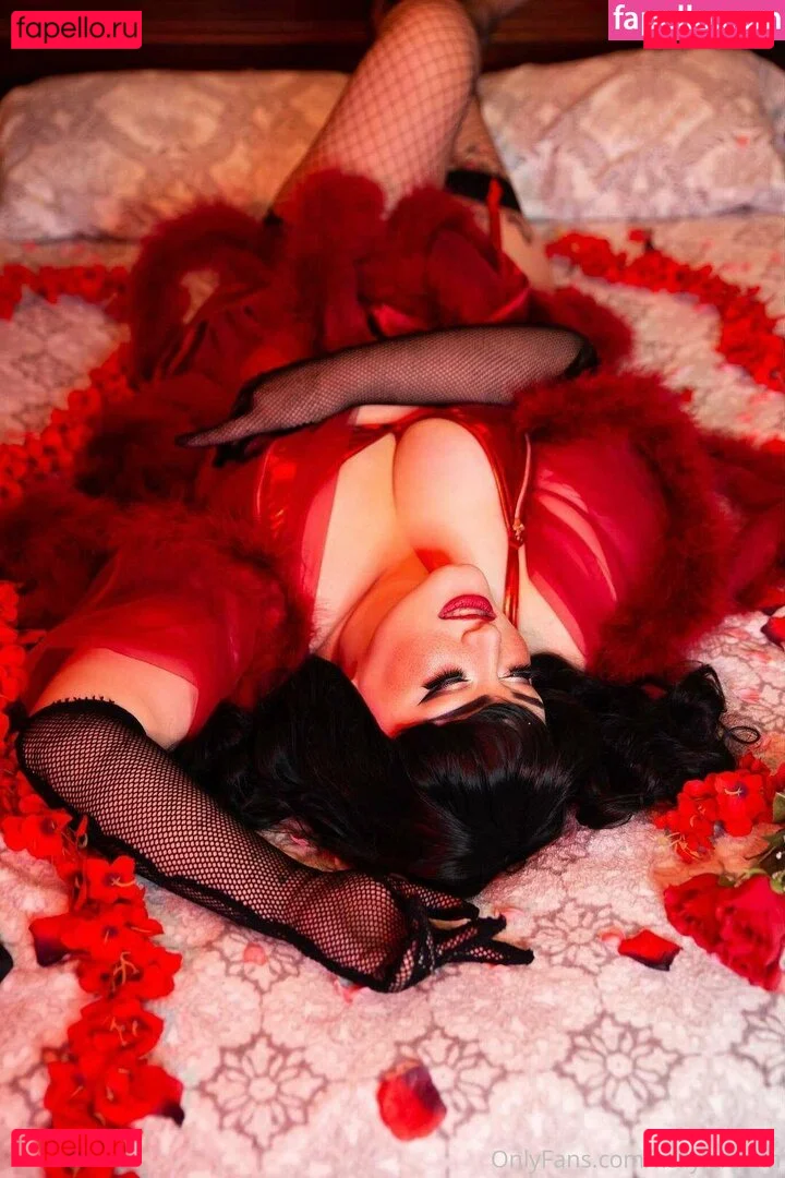 kellykirstein Onlyfans Photo Gallery 