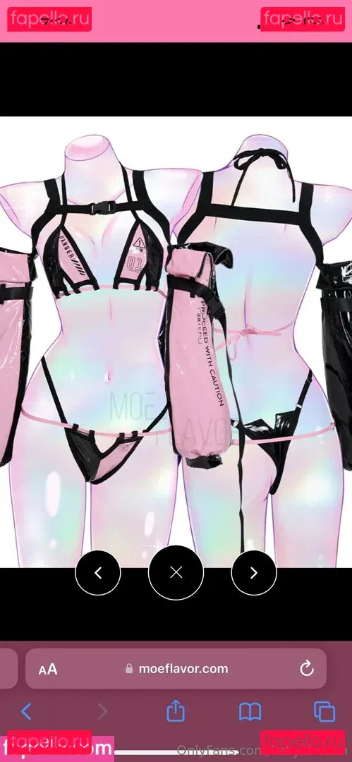 kellykirstein Onlyfans Photo Gallery 