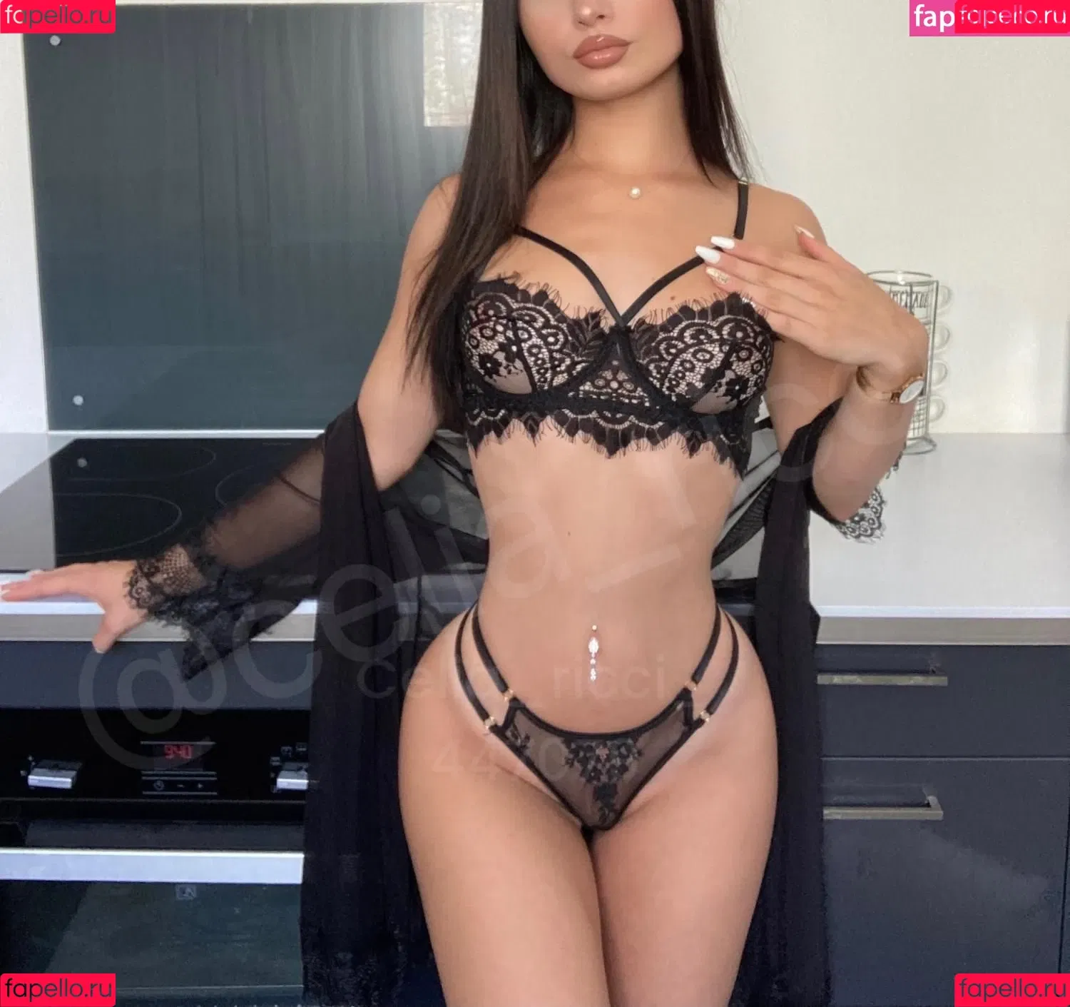 Célia Onlyfans Photo Gallery 
