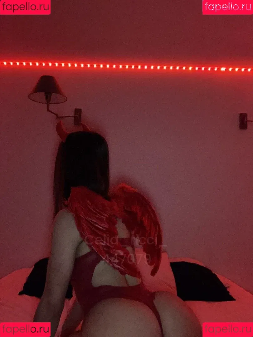 Célia Onlyfans Photo Gallery 