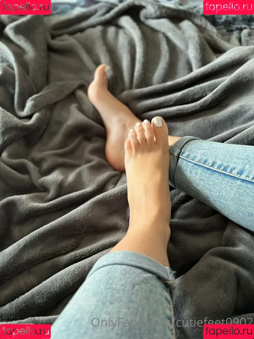 cutiefeet0902 Onlyfans Photo Gallery 