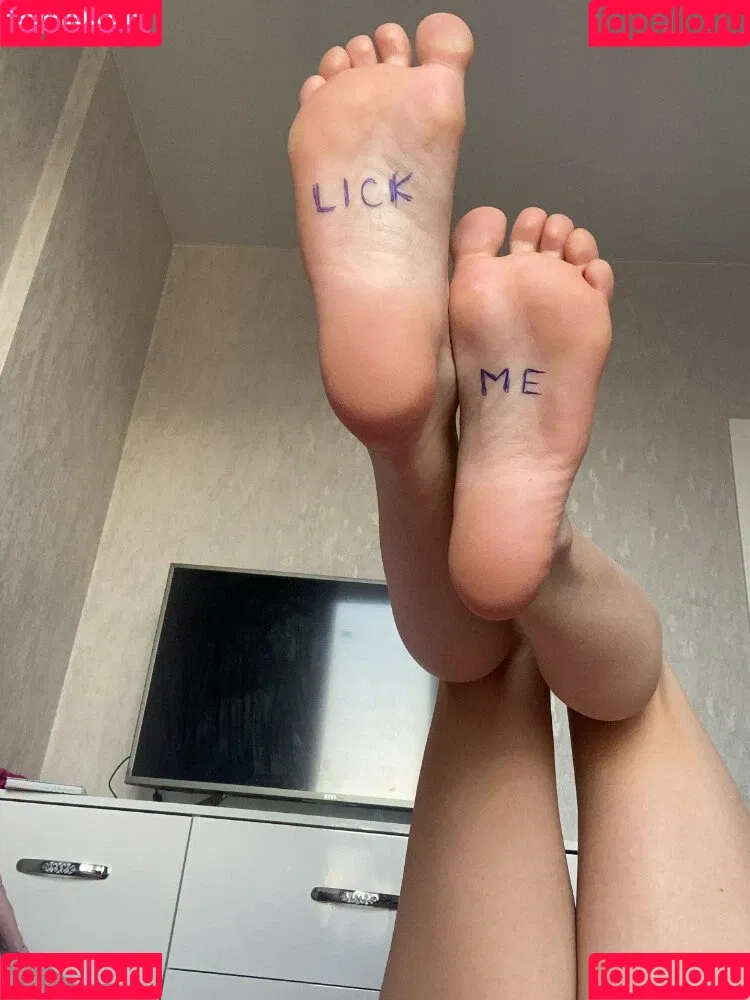 vikkytheone Onlyfans Photo Gallery 