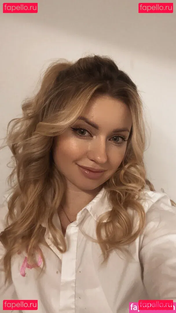 vikkytheone Onlyfans Photo Gallery 