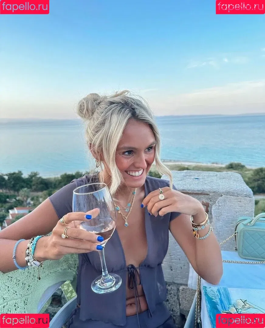 Misha Grimes Onlyfans Photo Gallery 