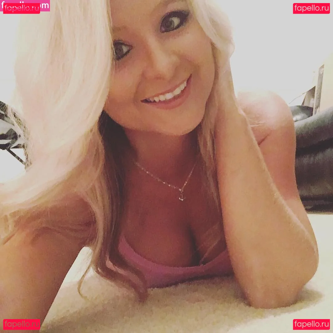 Barbie_Bad_Buns Onlyfans Photo Gallery 