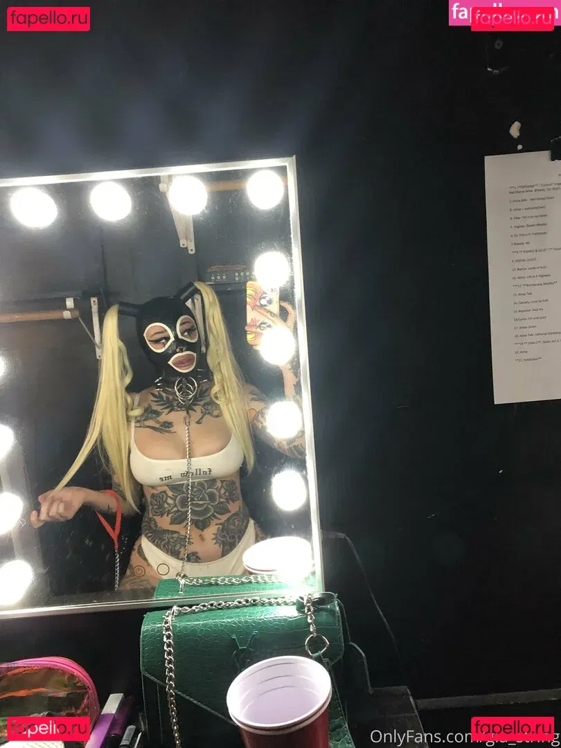 Gia_String Onlyfans Photo Gallery 