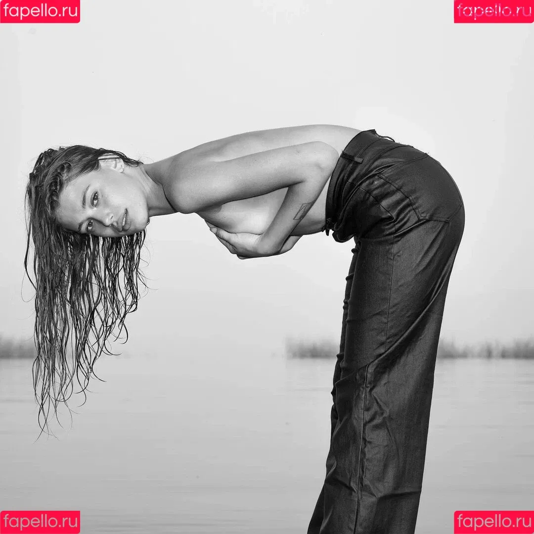morelimelich Onlyfans Photo Gallery 