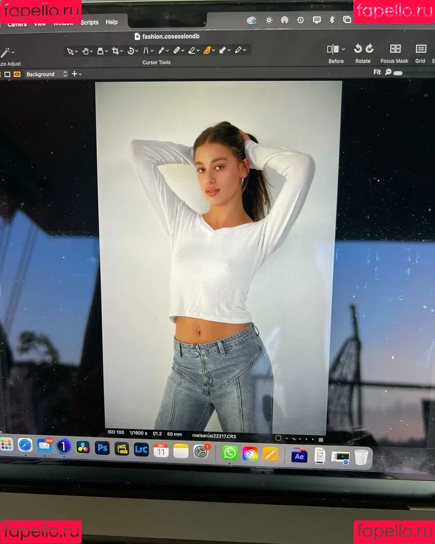 morelimelich Onlyfans Photo Gallery 
