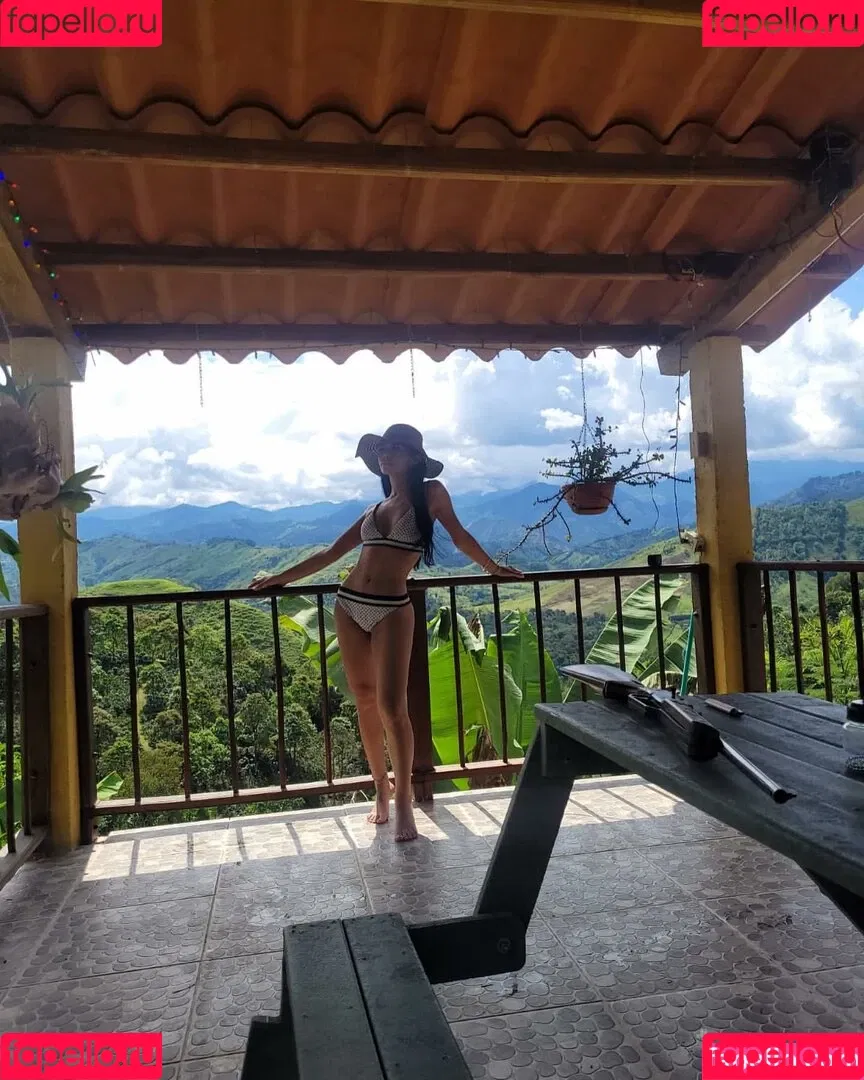 Ana Henao Onlyfans Photo Gallery 