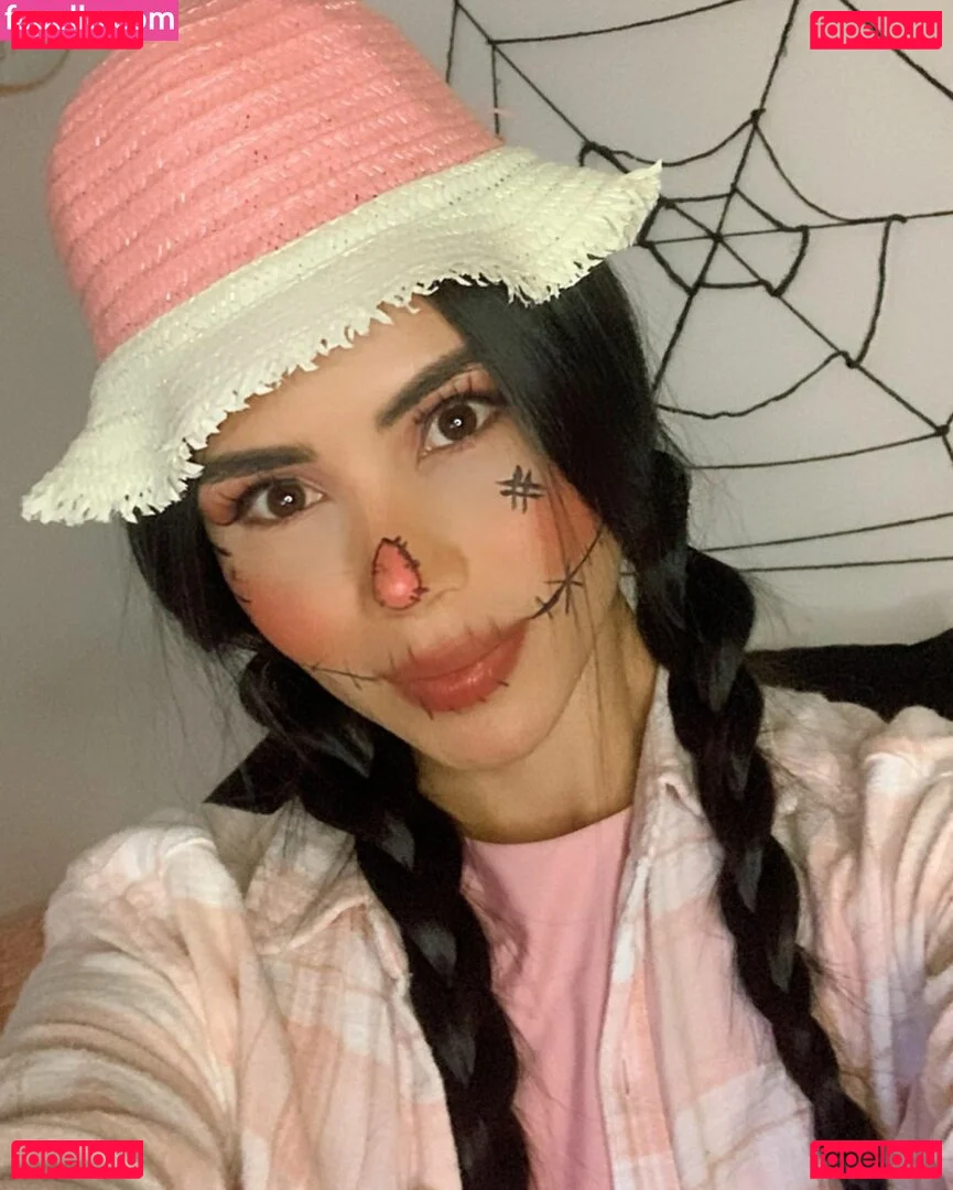 Ana Henao Onlyfans Photo Gallery 