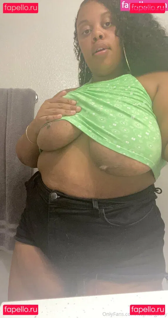 iwantbigsexy Onlyfans Photo Gallery 