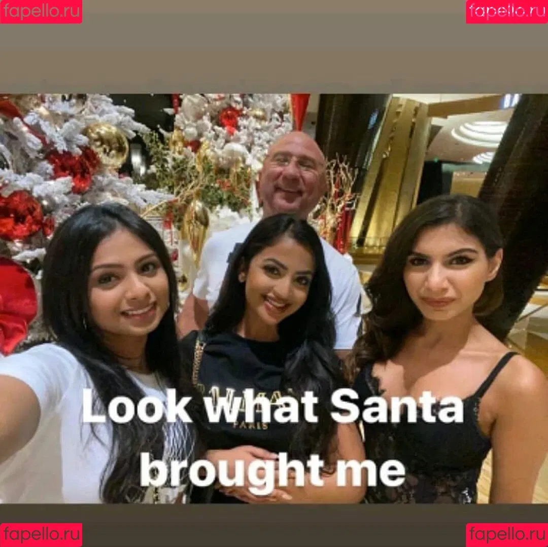 Aneeqa Farid Onlyfans Photo Gallery 