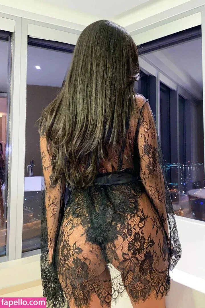 Aneeqa Farid Onlyfans Photo Gallery 