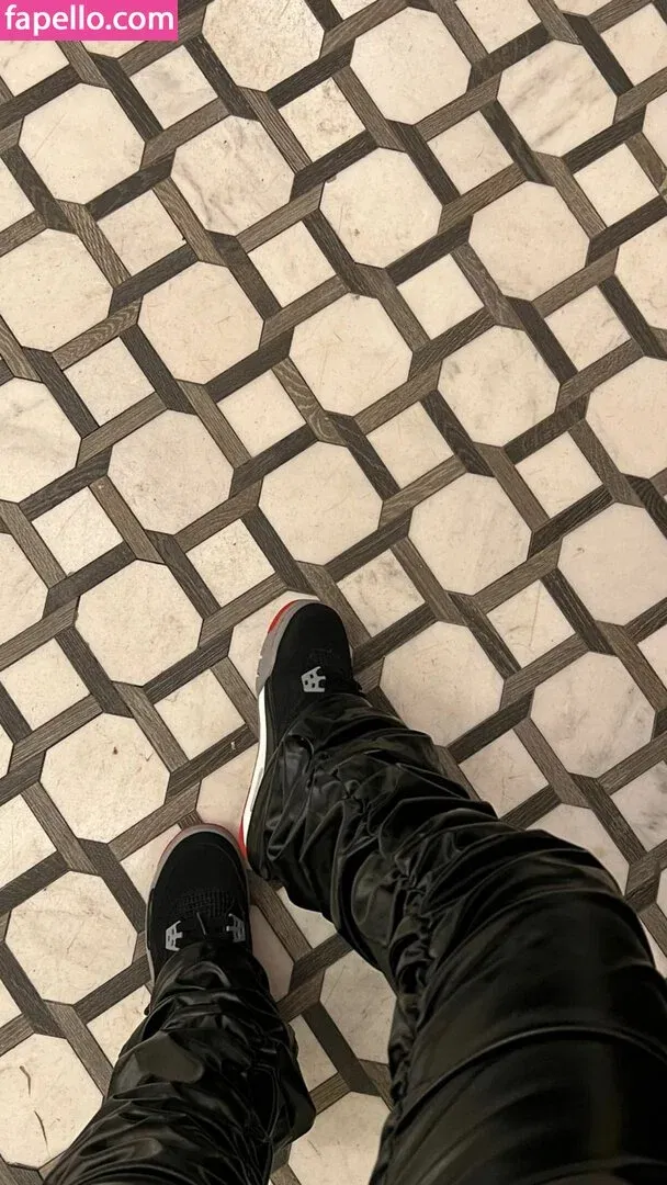 Aneeqa Farid Onlyfans Photo Gallery 