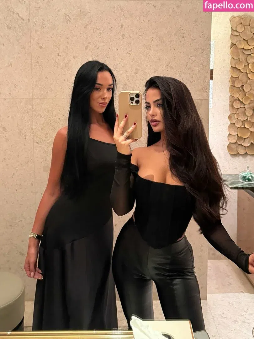 Aneeqa Farid Onlyfans Photo Gallery 