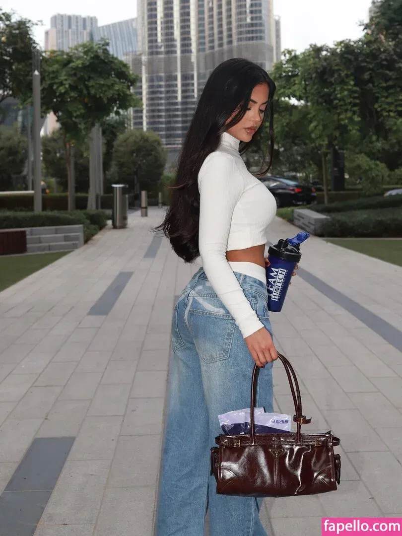 Aneeqa Farid Onlyfans Photo Gallery 