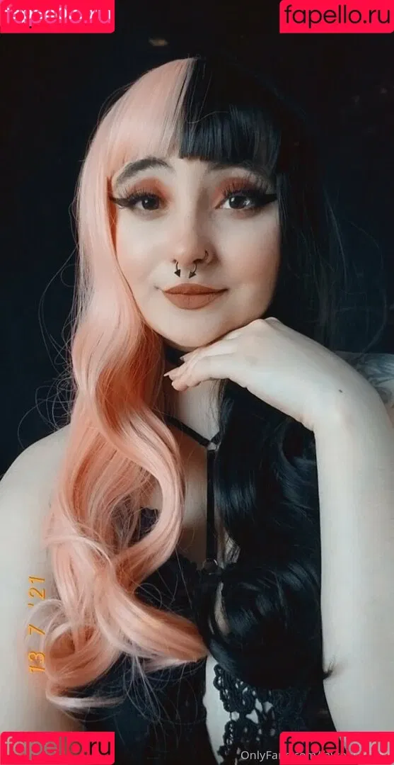 sirennnyxxfree Onlyfans Photo Gallery 